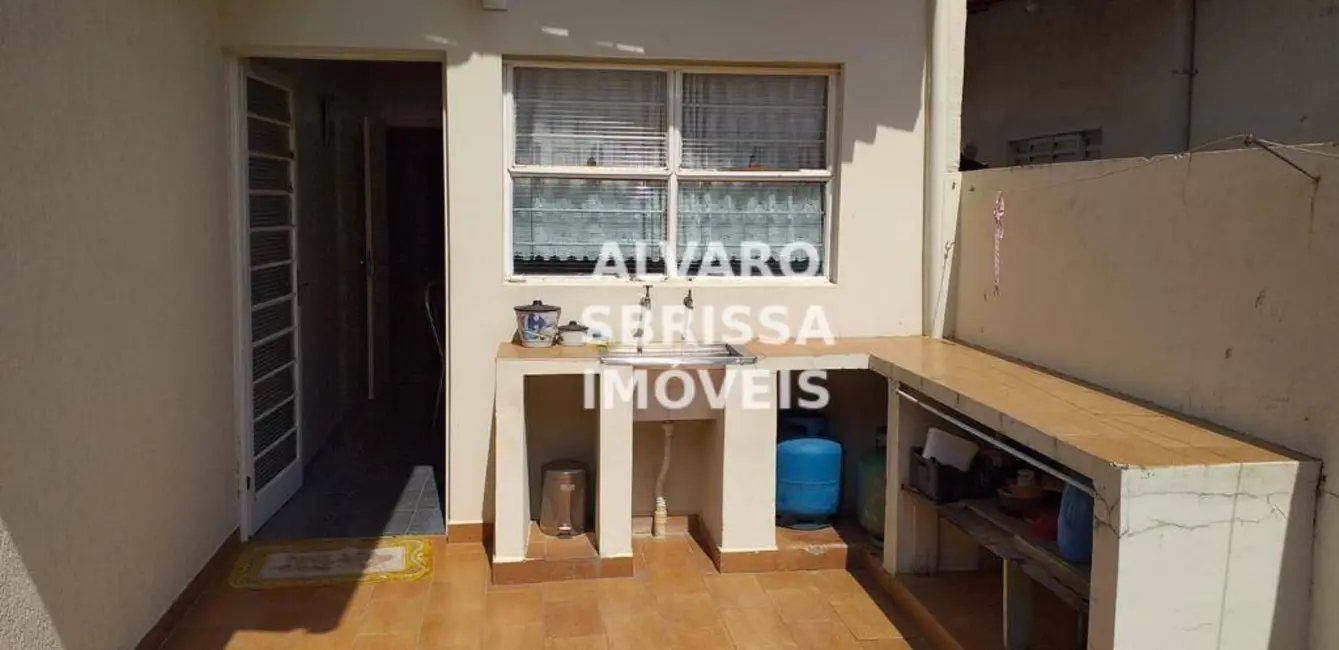 Casa com 3 quartos à venda, 300m2 em São Luiz, Itu - SP - imagem 9 Foto 9 de Casa com 3 quartos à venda, 300m2 em São Luiz, Itu - SP