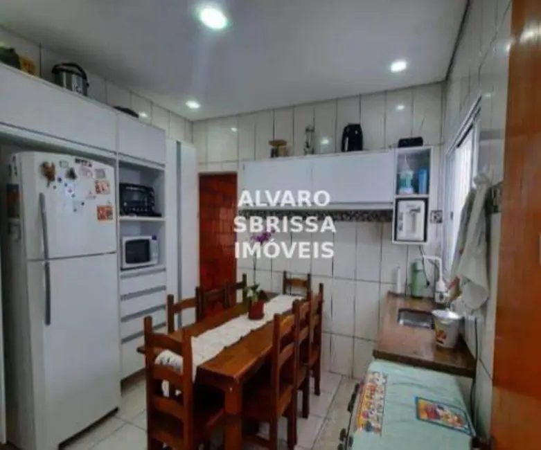 Foto 1 de Casa com 2 quartos à venda, 125m2 em Jardim Itaguaçu, Salto - SP