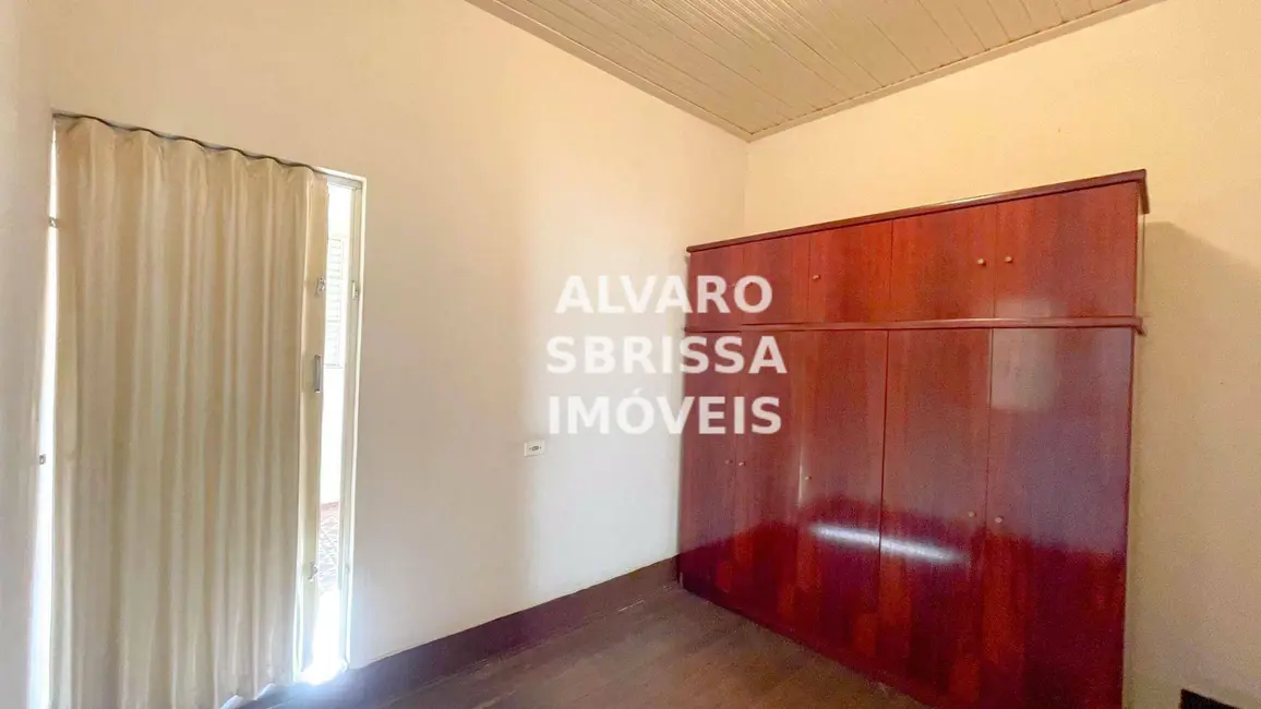 Foto 5 de Casa com 2 quartos à venda, 196m2 em Vila Teixeira, Salto - SP