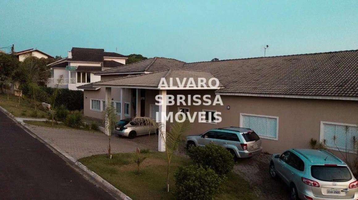 Foto 3 de Casa com 6 quartos à venda, 2200m2 em Parque Village Castelo, Itu - SP