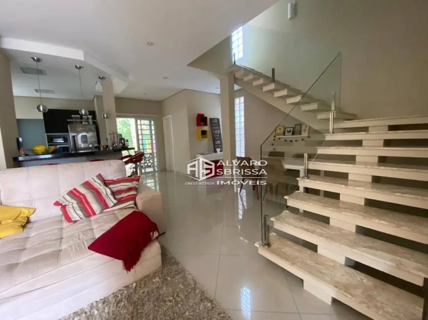 Foto 1 de Casa com 3 quartos à venda e para alugar, 250m2 em Parque Residencial Potiguara, Itu - SP