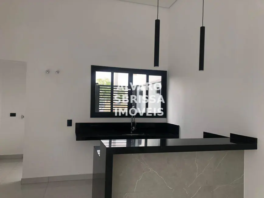 Foto 2 de Casa de Condomínio com 3 quartos à venda, 175m2 em Loteamento Terras de São Pedro e São Paulo, Salto - SP
