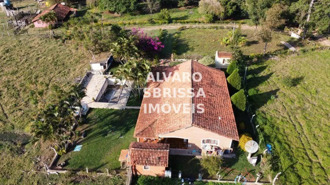 Sítio / Rancho com 6 quartos à venda, 50000m2 em Porangaba - SP - imagem 6 Foto 6 de Sítio / Rancho com 6 quartos à venda, 50000m2 em Porangaba - SP