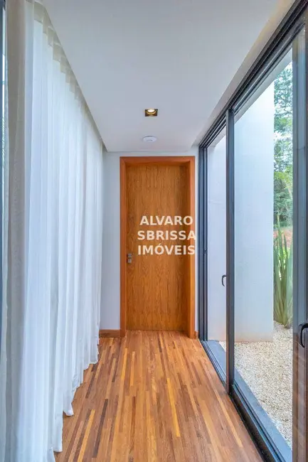 Casa de Condomínio com 5 quartos à venda, 2160m2 em Loteamento Residencial Parque Terras de Santa Cecília, Itu - SP - imagem 9 Foto 9 de Casa de Condomínio com 5 quartos à venda, 2160m2 em Loteamento Residencial Parque Terras de Santa Cecília, Itu - SP