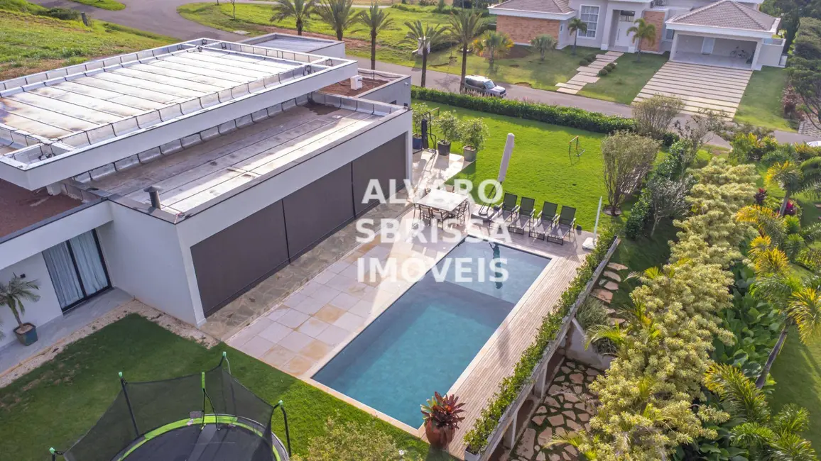 Casa de Condomínio com 5 quartos à venda, 2160m2 em Loteamento Residencial Parque Terras de Santa Cecília, Itu - SP - imagem 7 Foto 7 de Casa de Condomínio com 5 quartos à venda, 2160m2 em Loteamento Residencial Parque Terras de Santa Cecília, Itu - SP