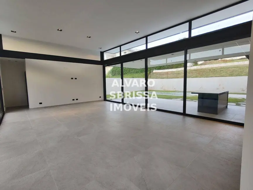 Casa de Condomínio com 4 quartos à venda, 1000m2 em Jardim Emicol, Itu - SP - imagem 5 Foto 5 de Casa de Condomínio com 4 quartos à venda, 1000m2 em Jardim Emicol, Itu - SP