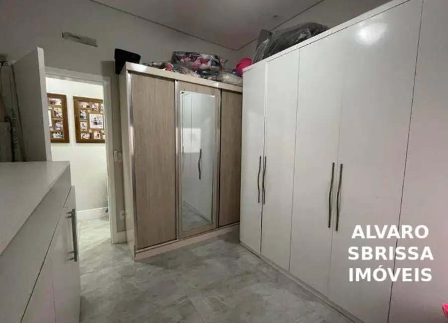 Foto 3 de Casa de Condomínio com 3 quartos à venda, 250m2 em Condomínio Residencial Mont Blanc, Itu - SP