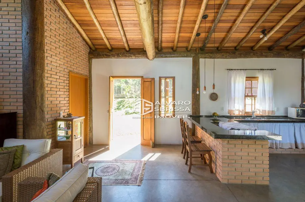 Foto 8 de Chácara com 2 quartos à venda e para alugar, 1200m2 em Varejão, Itu - SP