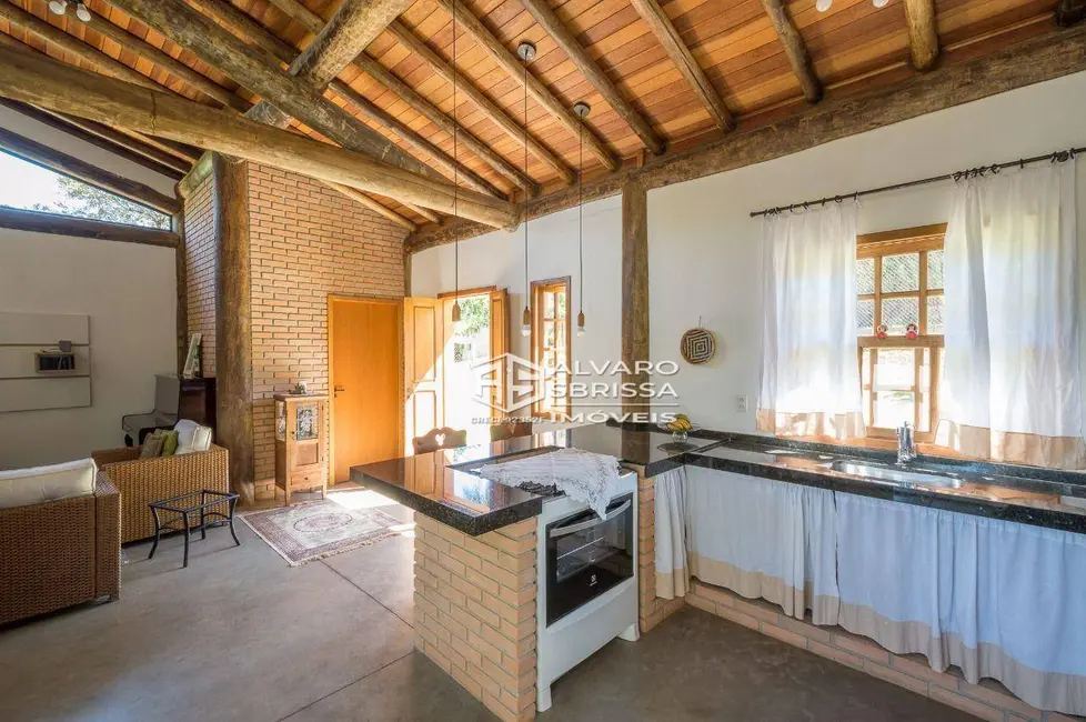 Foto 5 de Chácara com 2 quartos à venda e para alugar, 1200m2 em Varejão, Itu - SP