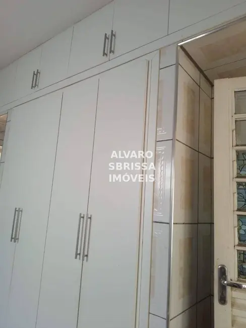 Casa com 2 quartos à venda, 170m2 em Conjunto Habitacional Júlio de Mesquita Filho, Sorocaba - SP - imagem 4 Foto 4 de Casa com 2 quartos à venda, 170m2 em Conjunto Habitacional Júlio de Mesquita Filho, Sorocaba - SP