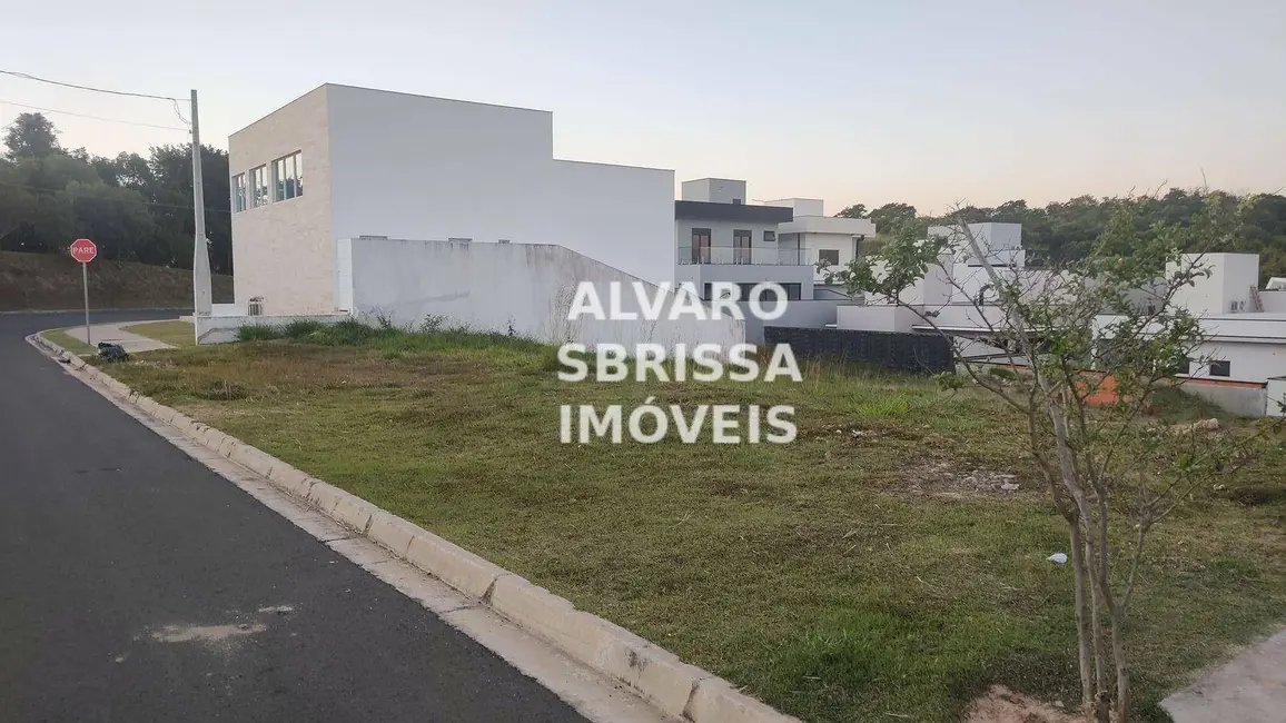 Foto 1 de Terreno / Lote à venda, 360m2 em Brasil, Itu - SP