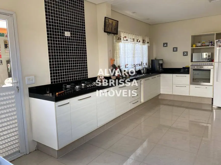 Foto 6 de Casa com 3 quartos à venda, 200m2 em Itu Novo Centro, Itu - SP