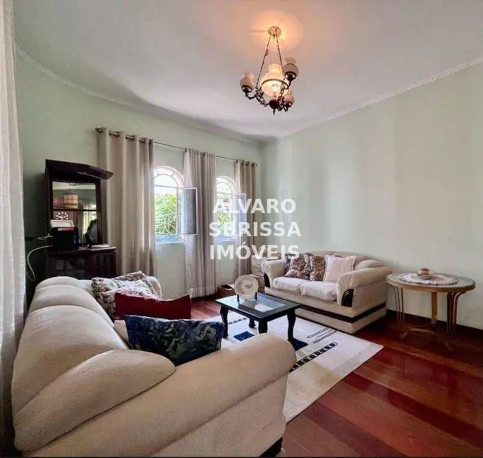 Foto 4 de Casa com 4 quartos à venda, 275m2 em Parque Residencial Mayard, Itu - SP
