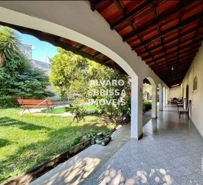 Foto 3 de Casa com 4 quartos à venda, 275m2 em Parque Residencial Mayard, Itu - SP