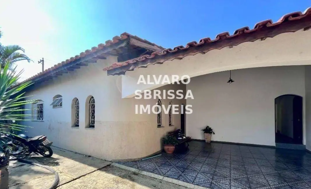 Foto 2 de Casa com 4 quartos à venda, 275m2 em Parque Residencial Mayard, Itu - SP