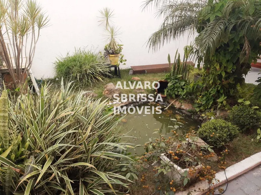 Casa com 3 quartos à venda, 300m2 em Jardim Celani, Salto - SP - imagem 4 Foto 4 de Casa com 3 quartos à venda, 300m2 em Jardim Celani, Salto - SP