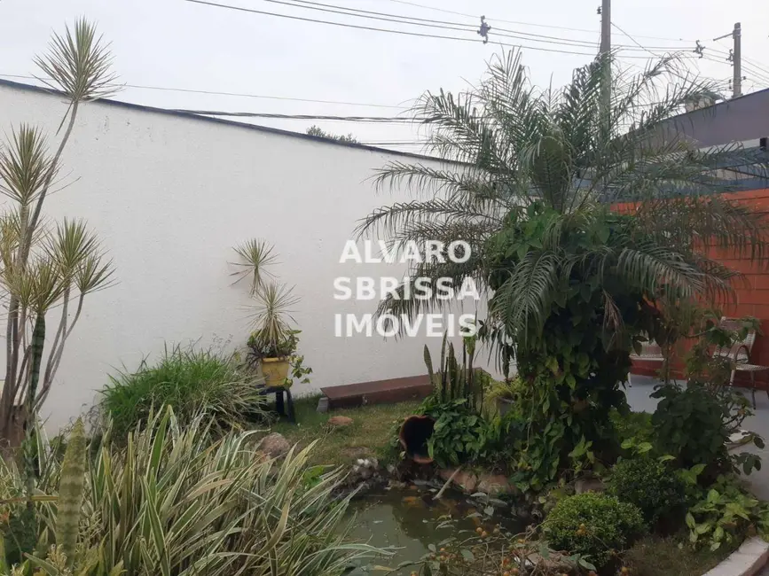 Casa com 3 quartos à venda, 300m2 em Jardim Celani, Salto - SP - imagem 6 Foto 6 de Casa com 3 quartos à venda, 300m2 em Jardim Celani, Salto - SP