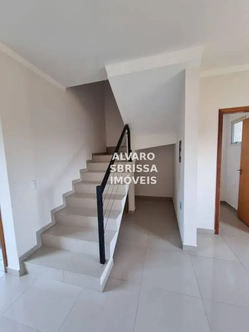 Casa com 3 quartos à venda, 96m2 em Chácaras Reunidas Ipê, Itu - SP - imagem 3 Foto 3 de Casa com 3 quartos à venda, 96m2 em Chácaras Reunidas Ipê, Itu - SP