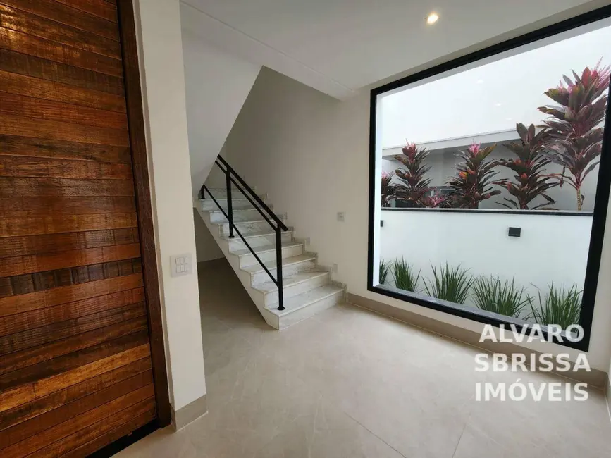 Foto 3 de Casa de Condomínio com 3 quartos à venda, 300m2 em Salto - SP