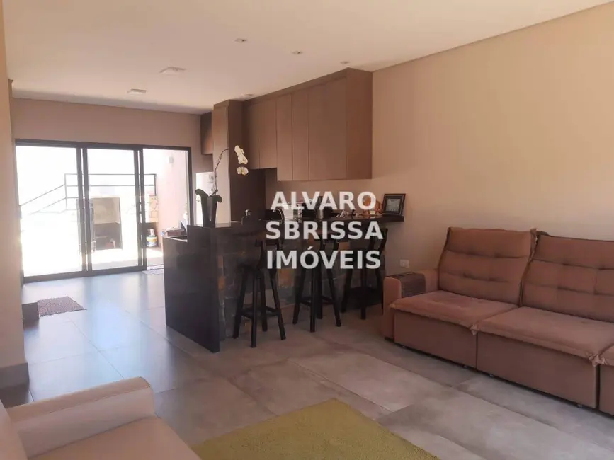 Foto 4 de Casa com 2 quartos à venda, 200m2 em Salto - SP