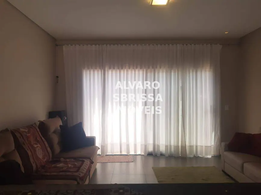 Foto 7 de Casa com 2 quartos à venda, 200m2 em Salto - SP