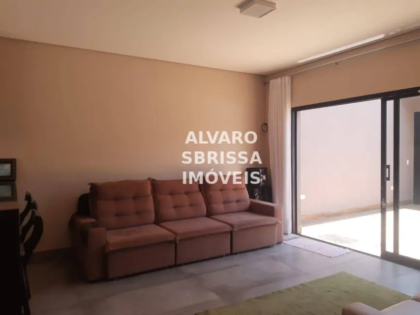 Foto 5 de Casa com 2 quartos à venda, 200m2 em Salto - SP