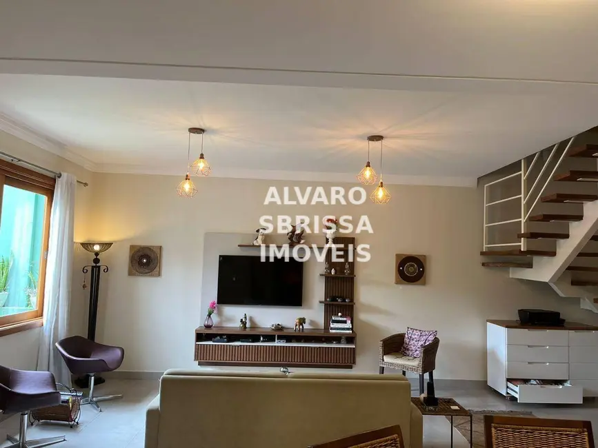 Casa de Condomínio com 3 quartos à venda, 213m2 em Chácara Bela Vista, Itu - SP - imagem 3 Foto 3 de Casa de Condomínio com 3 quartos à venda, 213m2 em Chácara Bela Vista, Itu - SP