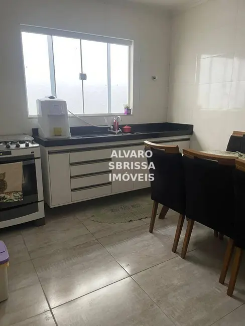 Foto 6 de Casa com 2 quartos à venda, 180m2 em Vila Roma, Salto - SP