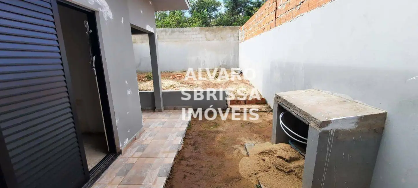 Foto 8 de Casa de Condomínio com 2 quartos à venda, 180m2 em Salto - SP