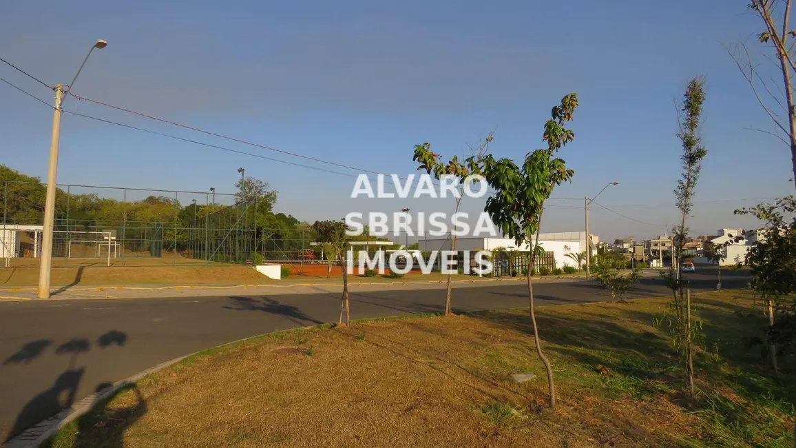 Casa de Condomínio com 3 quartos à venda, 310m2 em Itu - SP - imagem 3 Foto 3 de Casa de Condomínio com 3 quartos à venda, 310m2 em Itu - SP