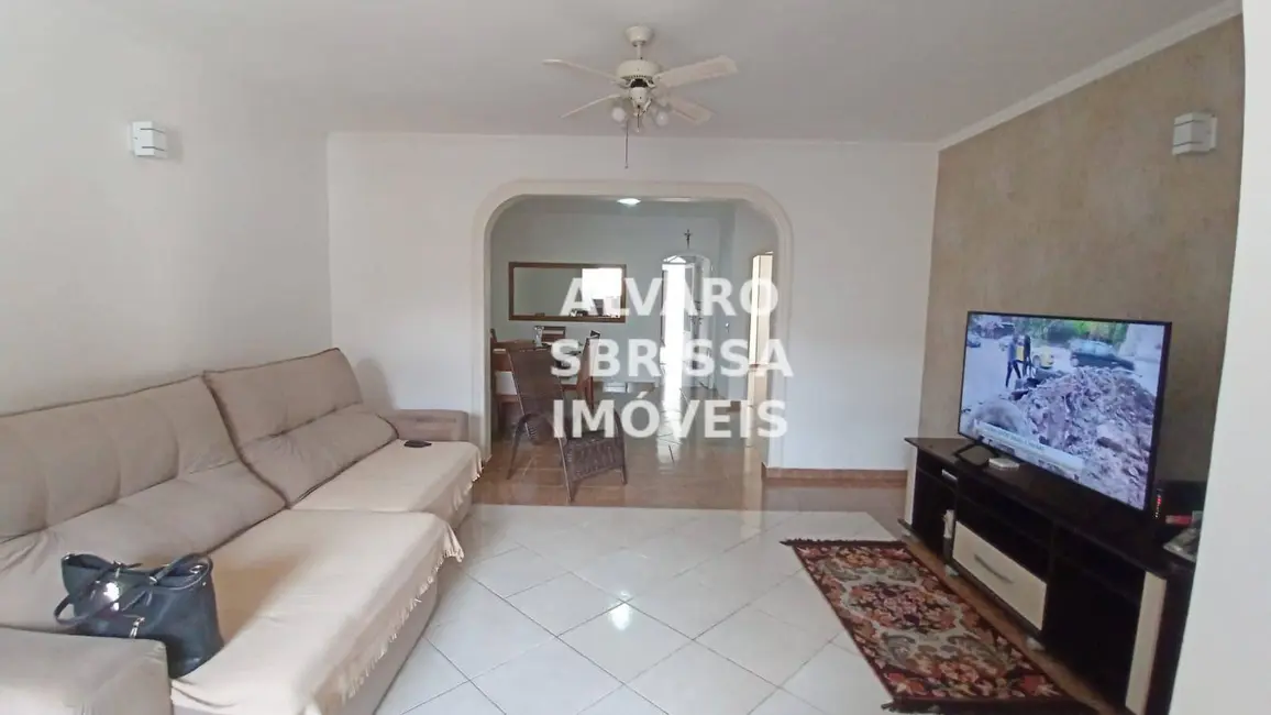 Foto 4 de Casa com 3 quartos à venda, 250m2 em Jardim Santa Tereza, Itu - SP