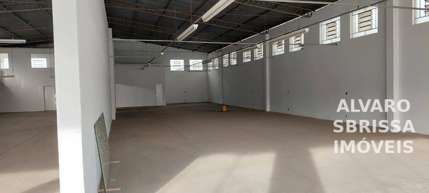 Armazém / Galpão para alugar, 900m2 em São Luiz, Itu - SP - imagem 2 Foto 2 de Armazém / Galpão para alugar, 900m2 em São Luiz, Itu - SP