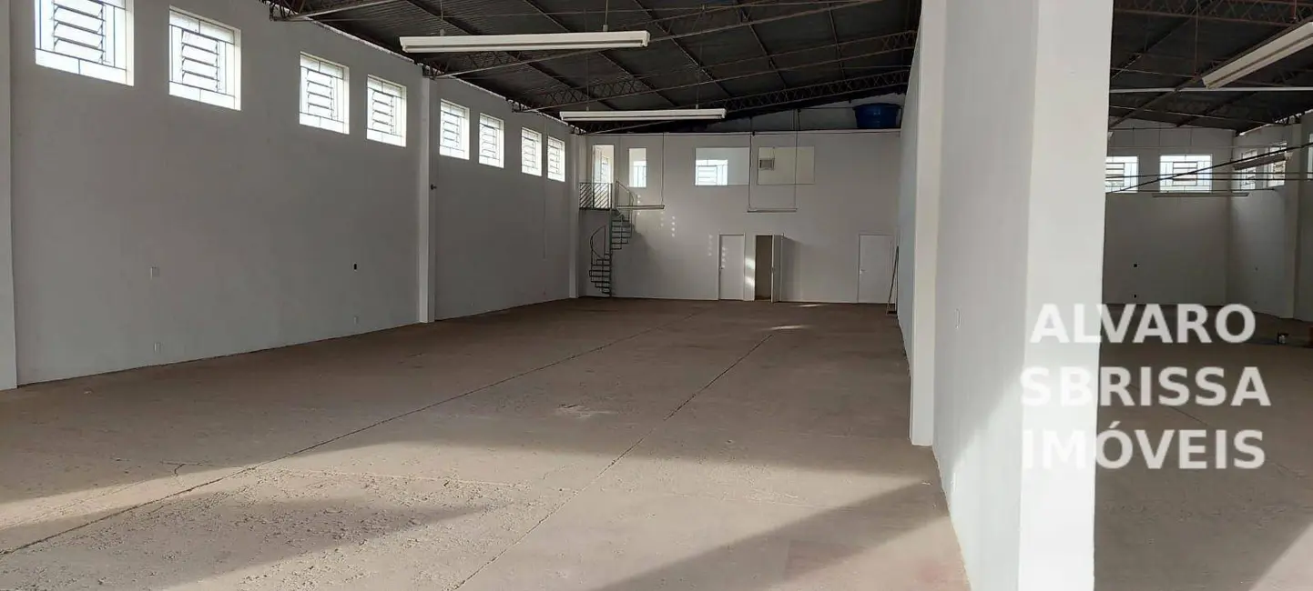 Armazém / Galpão para alugar, 900m2 em São Luiz, Itu - SP - imagem 4 Foto 4 de Armazém / Galpão para alugar, 900m2 em São Luiz, Itu - SP