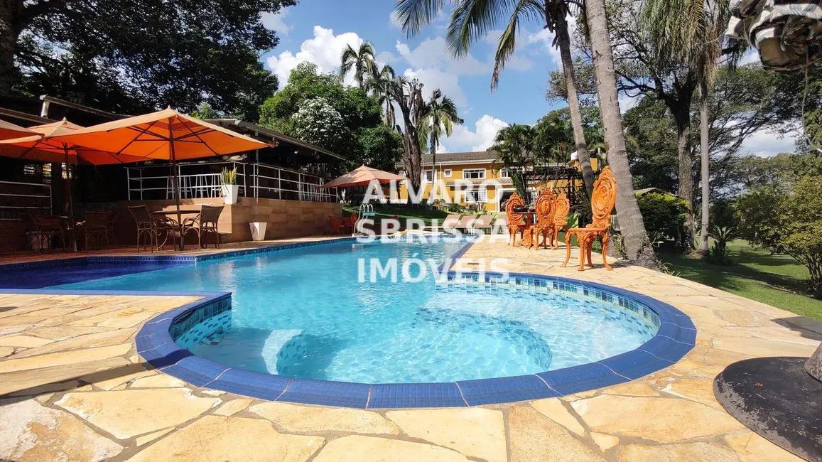 Foto 3 de Chácara com 10 quartos à venda, 493m2 em Chácara Flórida, Itu - SP