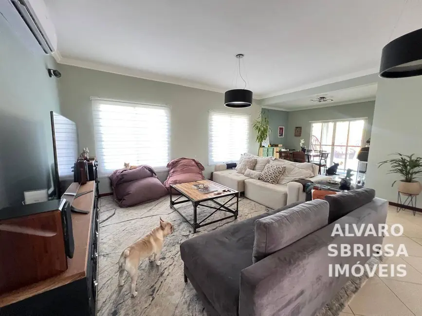 Foto 4 de Chácara com 4 quartos à venda, 2200m2 em Pirapitingui, Itu - SP