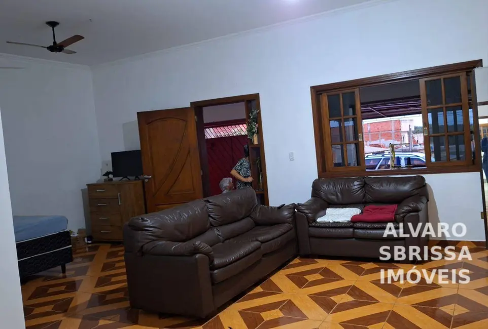 Foto 2 de Casa com 3 quartos à venda, 182m2 em Parque Residencial Potiguara, Itu - SP