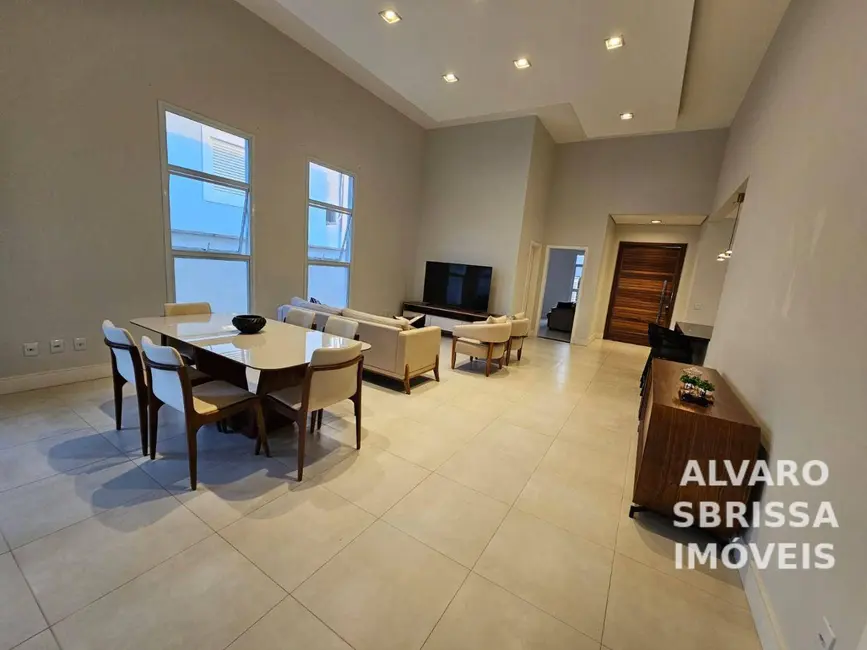 Foto 3 de Casa de Condomínio com 3 quartos à venda, 600m2 em Jardim Theodora, Itu - SP