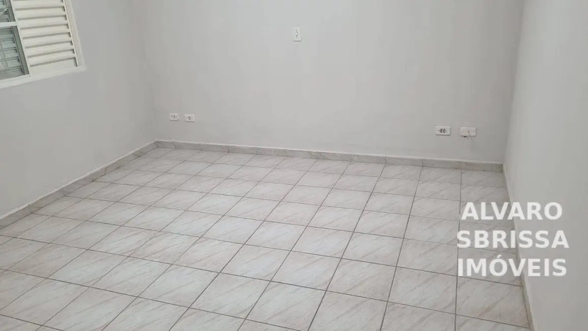 Casa com 3 quartos para alugar, 150m2 em Vila São José, Itu - SP - imagem 6 Foto 6 de Casa com 3 quartos para alugar, 150m2 em Vila São José, Itu - SP