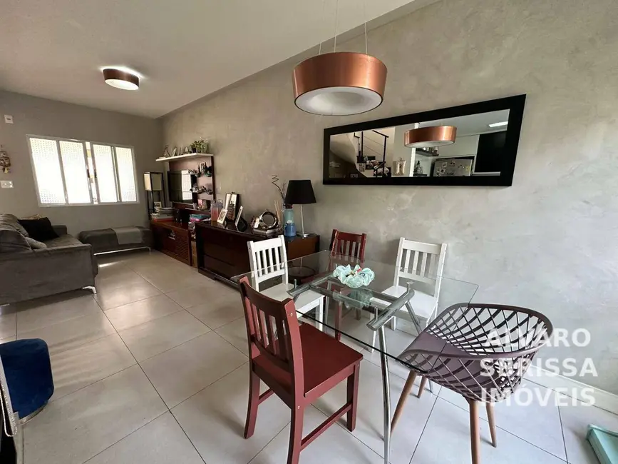 Foto 8 de Casa de Condomínio com 3 quartos à venda e para alugar, 150m2 em Jardim Padre Bento, Itu - SP