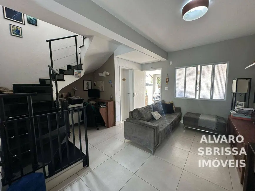 Foto 3 de Casa de Condomínio com 3 quartos à venda e para alugar, 150m2 em Jardim Padre Bento, Itu - SP