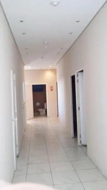 Sala Comercial para alugar, 700m2 em Centro, Itu - SP - imagem 3 Foto 3 de Sala Comercial para alugar, 700m2 em Centro, Itu - SP