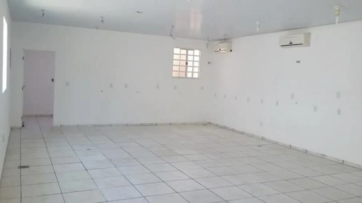 Sala Comercial para alugar, 700m2 em Centro, Itu - SP - imagem 4 Foto 4 de Sala Comercial para alugar, 700m2 em Centro, Itu - SP