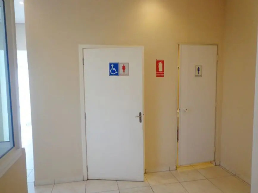 Sala Comercial para alugar, 700m2 em Centro, Itu - SP - imagem 2 Foto 2 de Sala Comercial para alugar, 700m2 em Centro, Itu - SP