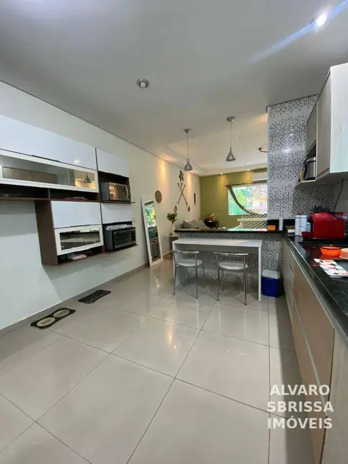 Foto 5 de Casa com 2 quartos à venda, 125m2 em Jardim Elizabeth, Salto - SP