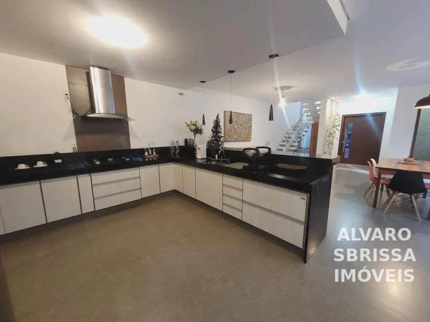 Foto 4 de Casa com 3 quartos à venda, 150m2 em Jardim Panorama, Salto - SP