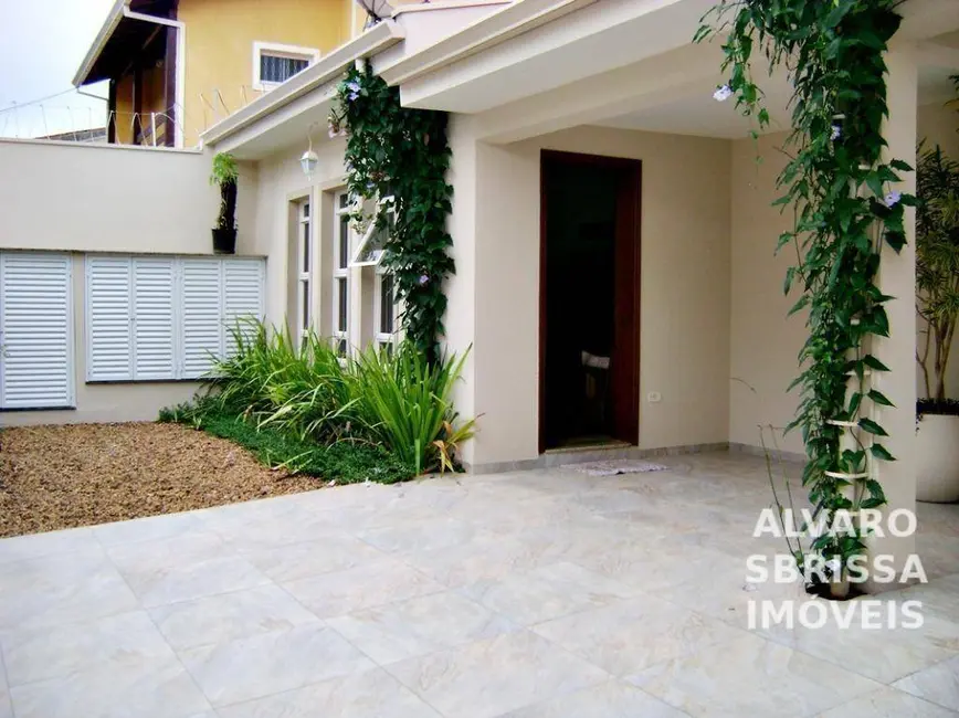 Foto 1 de Casa com 3 quartos à venda, 300m2 em Parque Residencial Guitti, Itu - SP