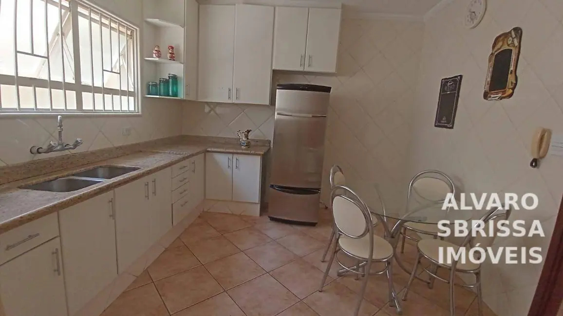 Foto 9 de Casa com 3 quartos à venda, 300m2 em Parque Residencial Guitti, Itu - SP