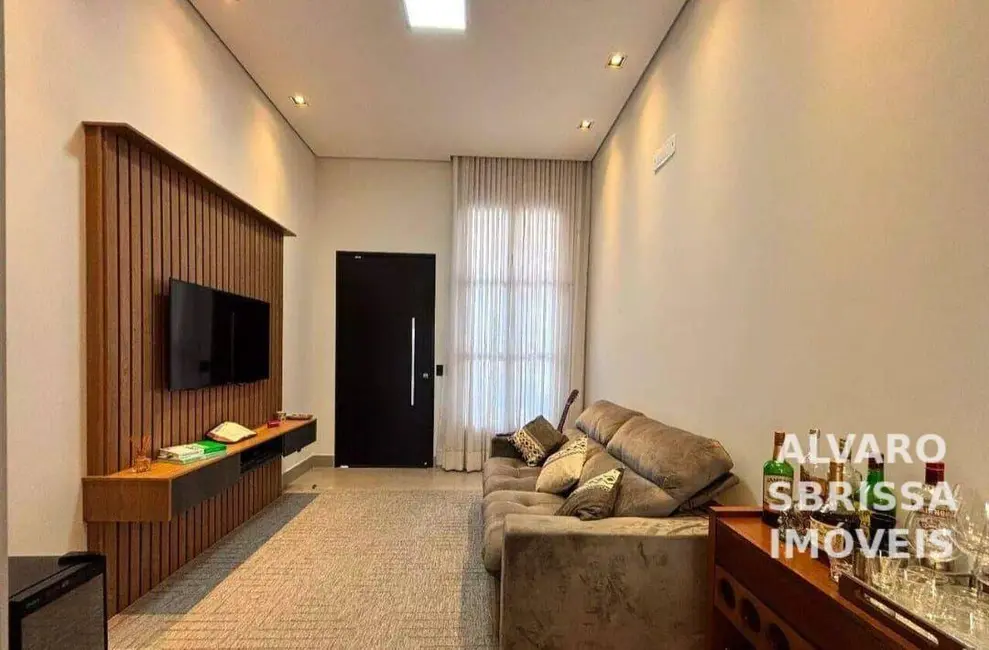 Casa de Condomínio com 3 quartos à venda, 150m2 em Portal dos Sabiás, Itu - SP - imagem 3 Foto 3 de Casa de Condomínio com 3 quartos à venda, 150m2 em Portal dos Sabiás, Itu - SP