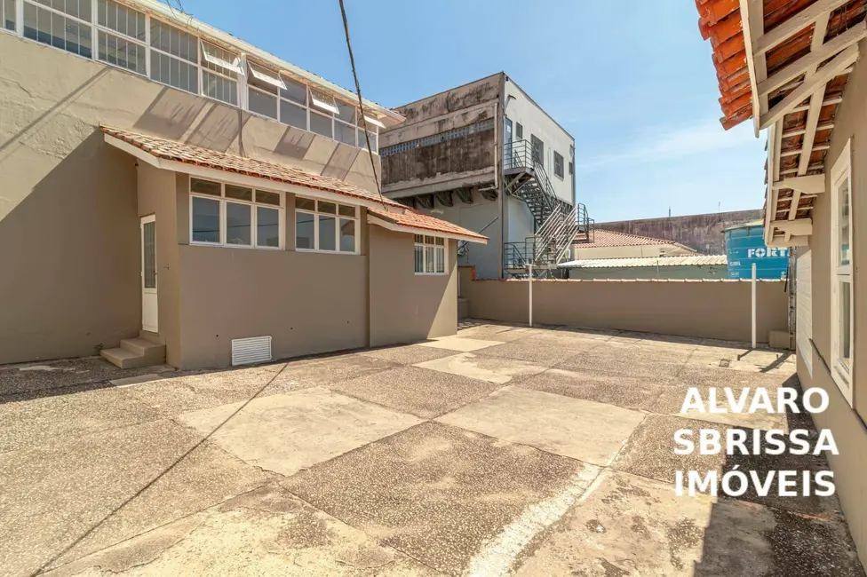 Casa com 3 quartos para alugar, 840m2 em Centro, Itu - SP - imagem 4 Foto 4 de Casa com 3 quartos para alugar, 840m2 em Centro, Itu - SP