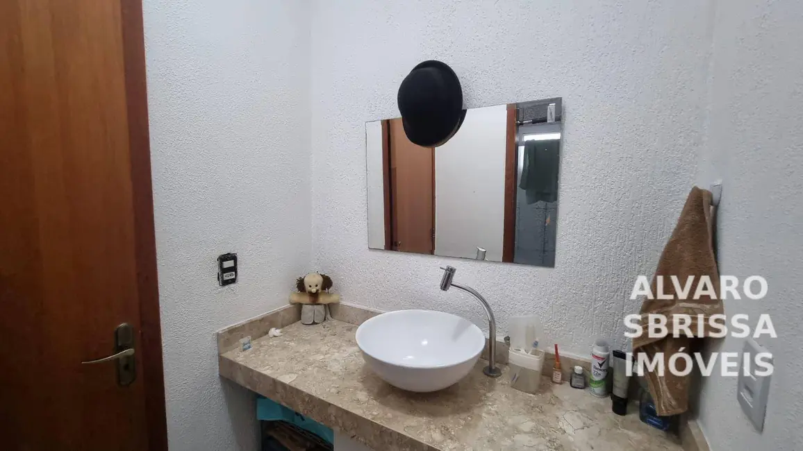 Casa com 3 quartos à venda, 200m2 em Jardim Paulista II, Itu - SP - imagem 6 Foto 6 de Casa com 3 quartos à venda, 200m2 em Jardim Paulista II, Itu - SP